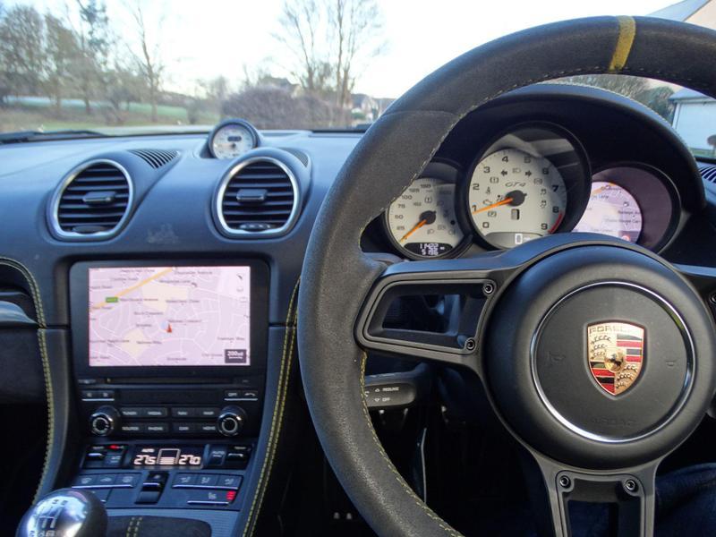 Porsche 718 Cayman - Image 7