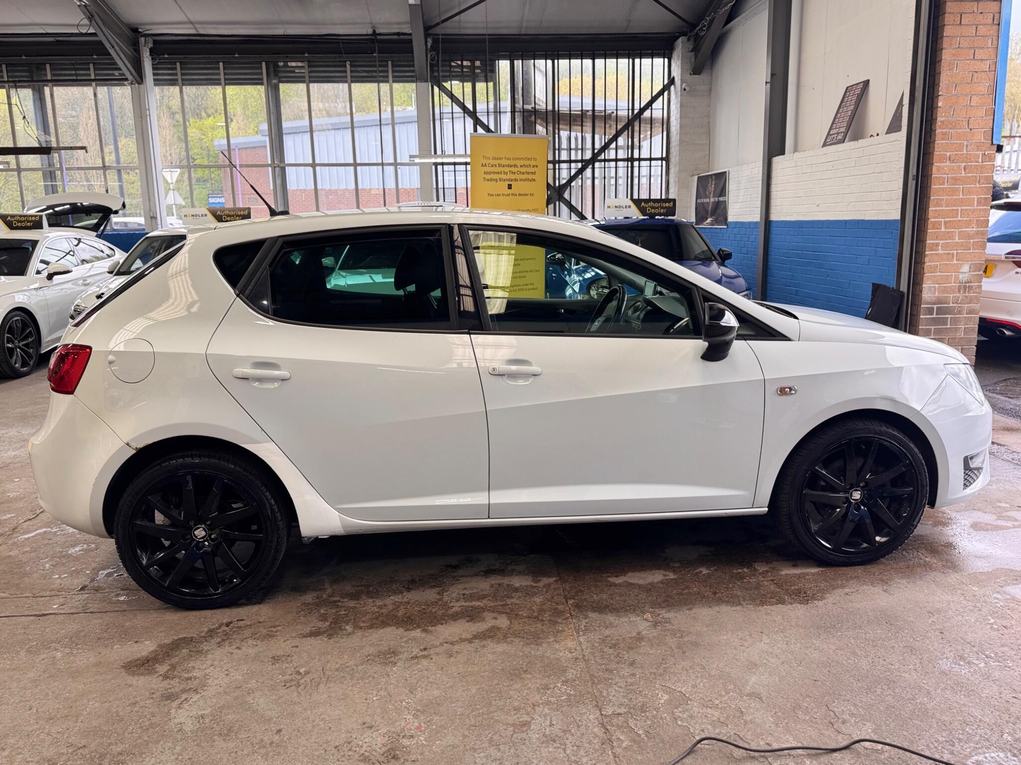 SEAT Ibiza - Image 12