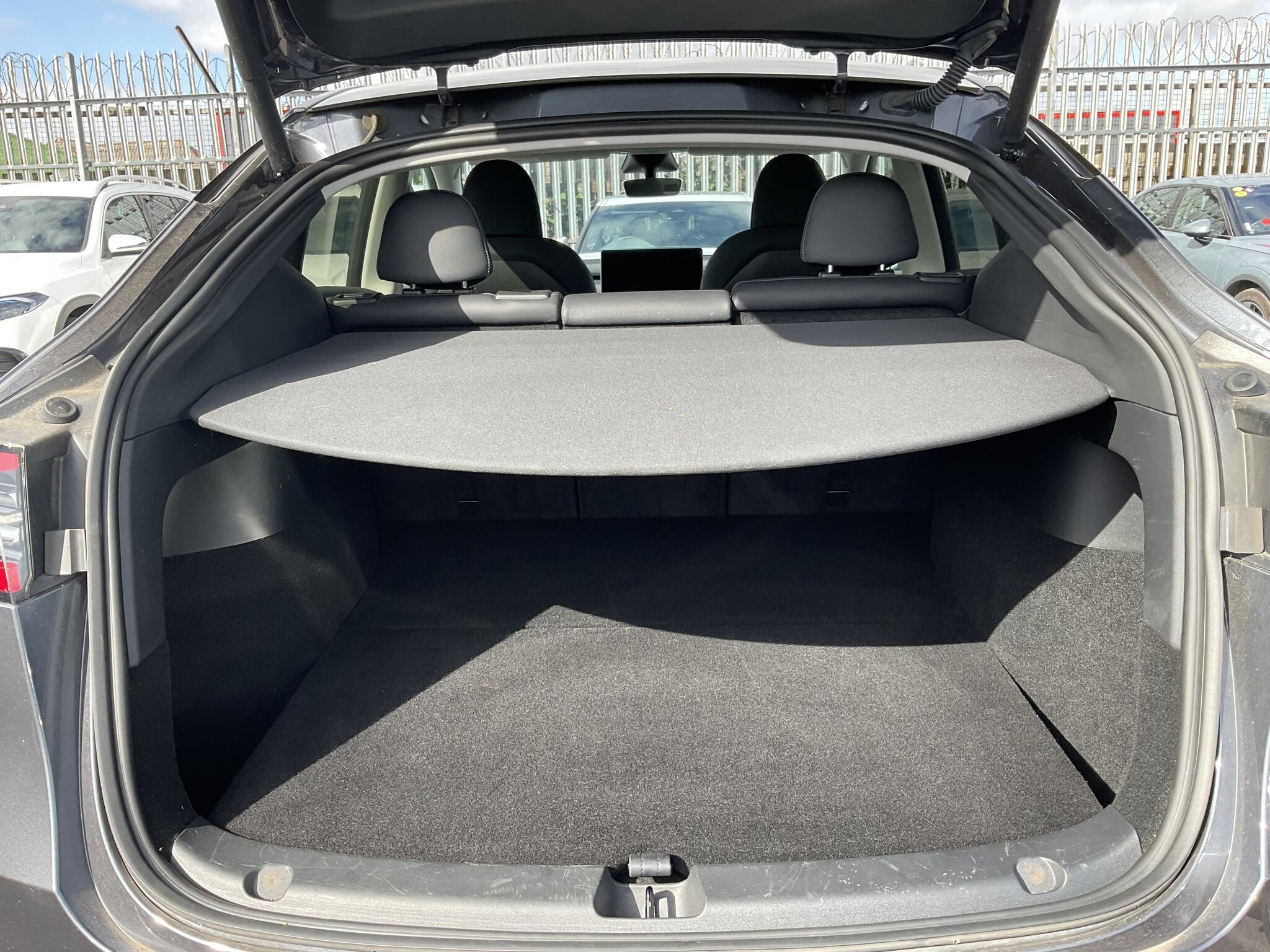 Tesla Model Y - Image 20