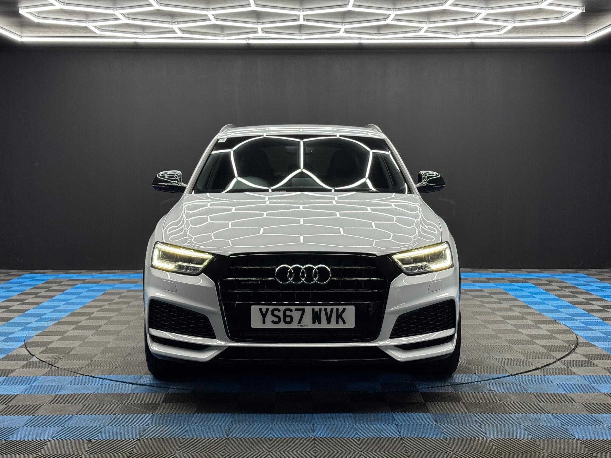 Audi Q3 - Image 2