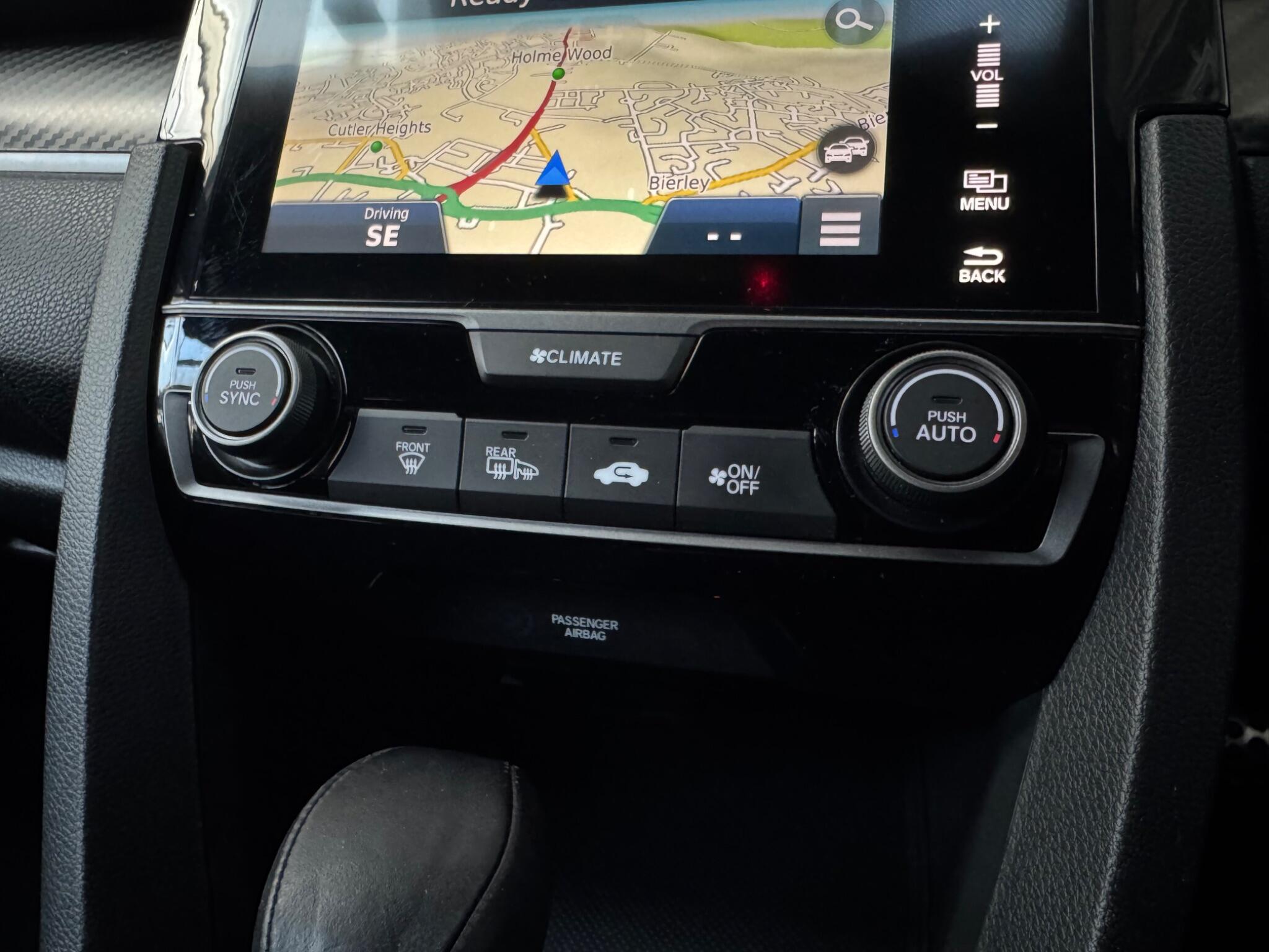 Honda Civic - Image 19