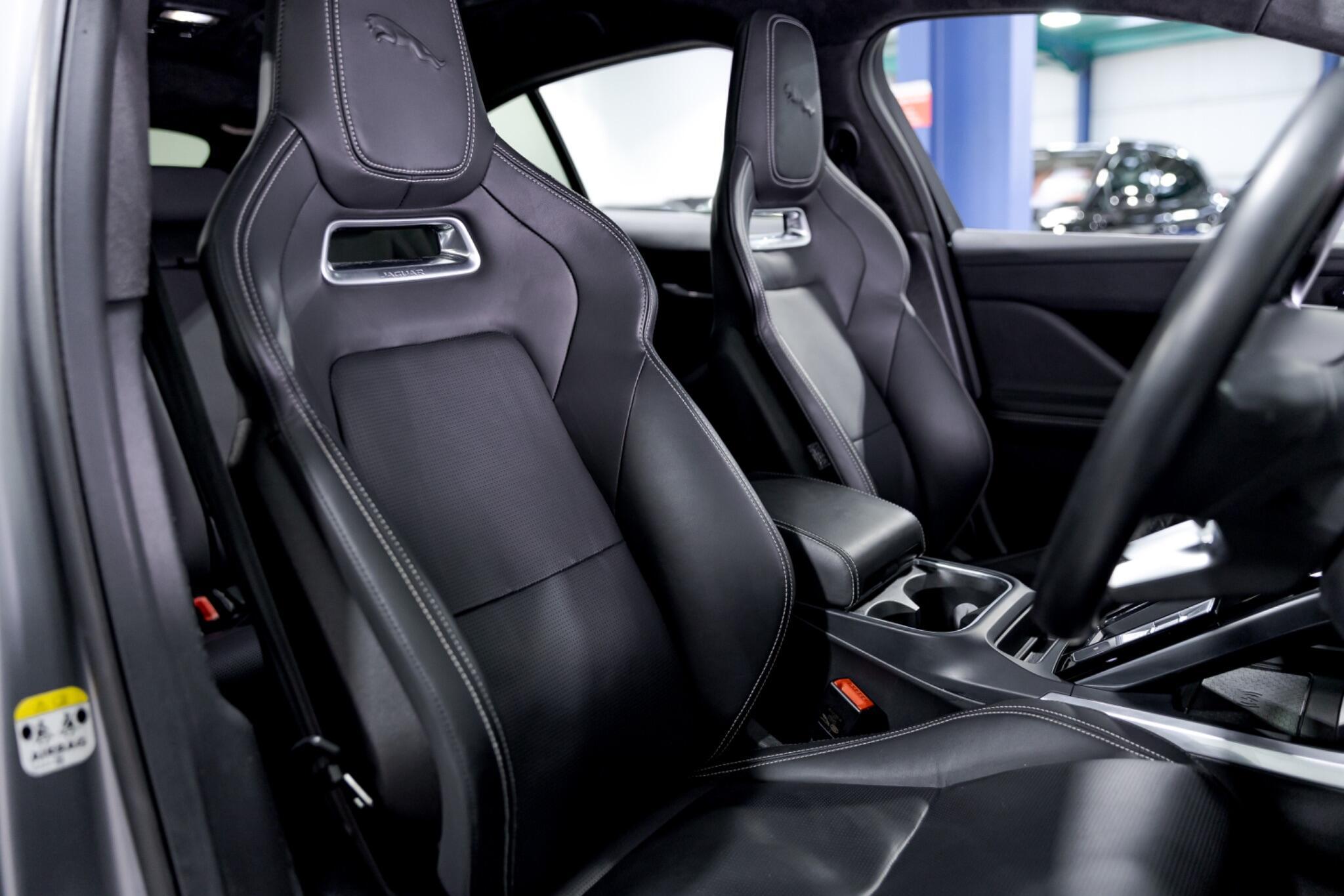Jaguar I-Pace - Image 58
