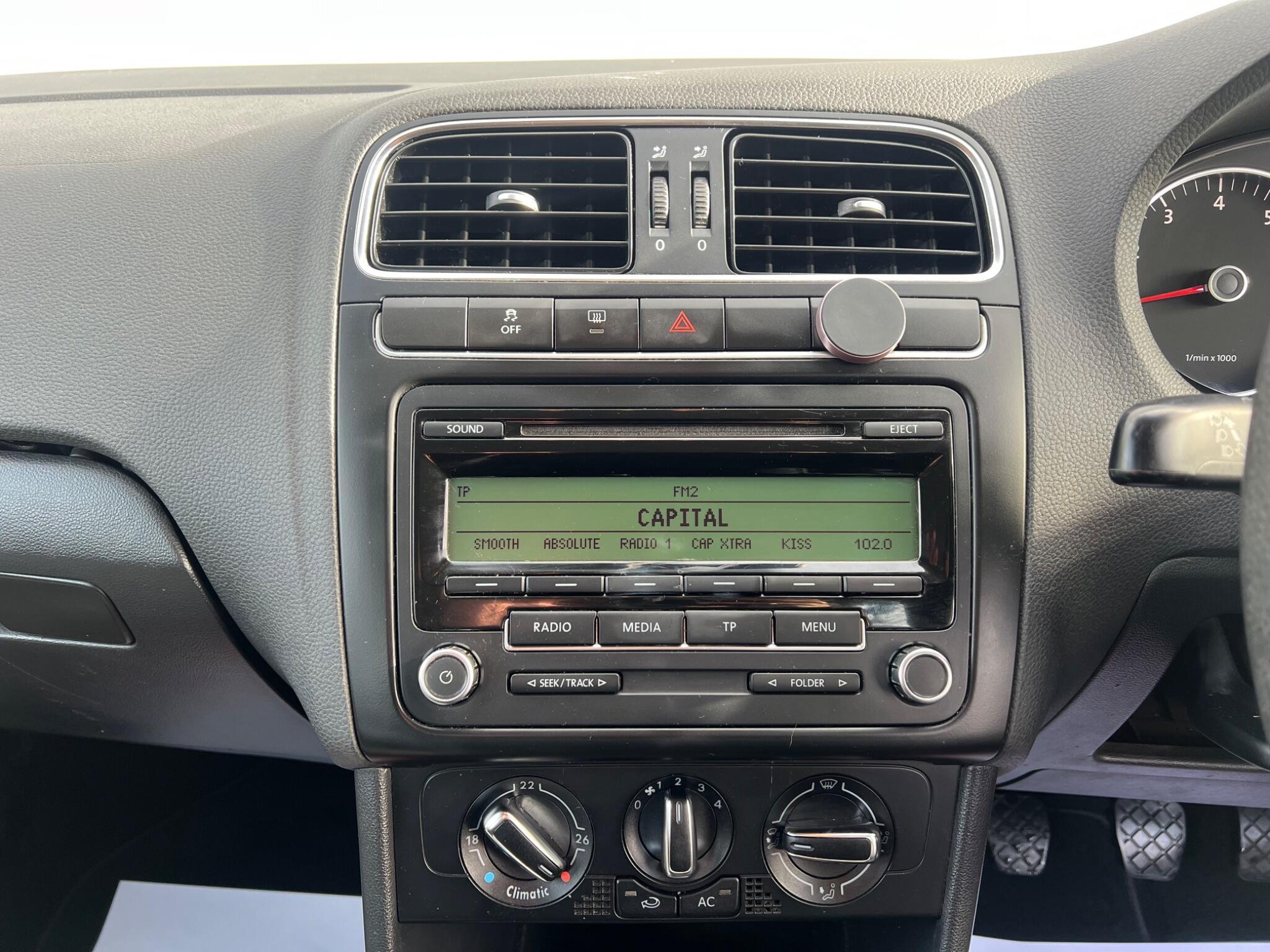 Volkswagen Polo - Image 17