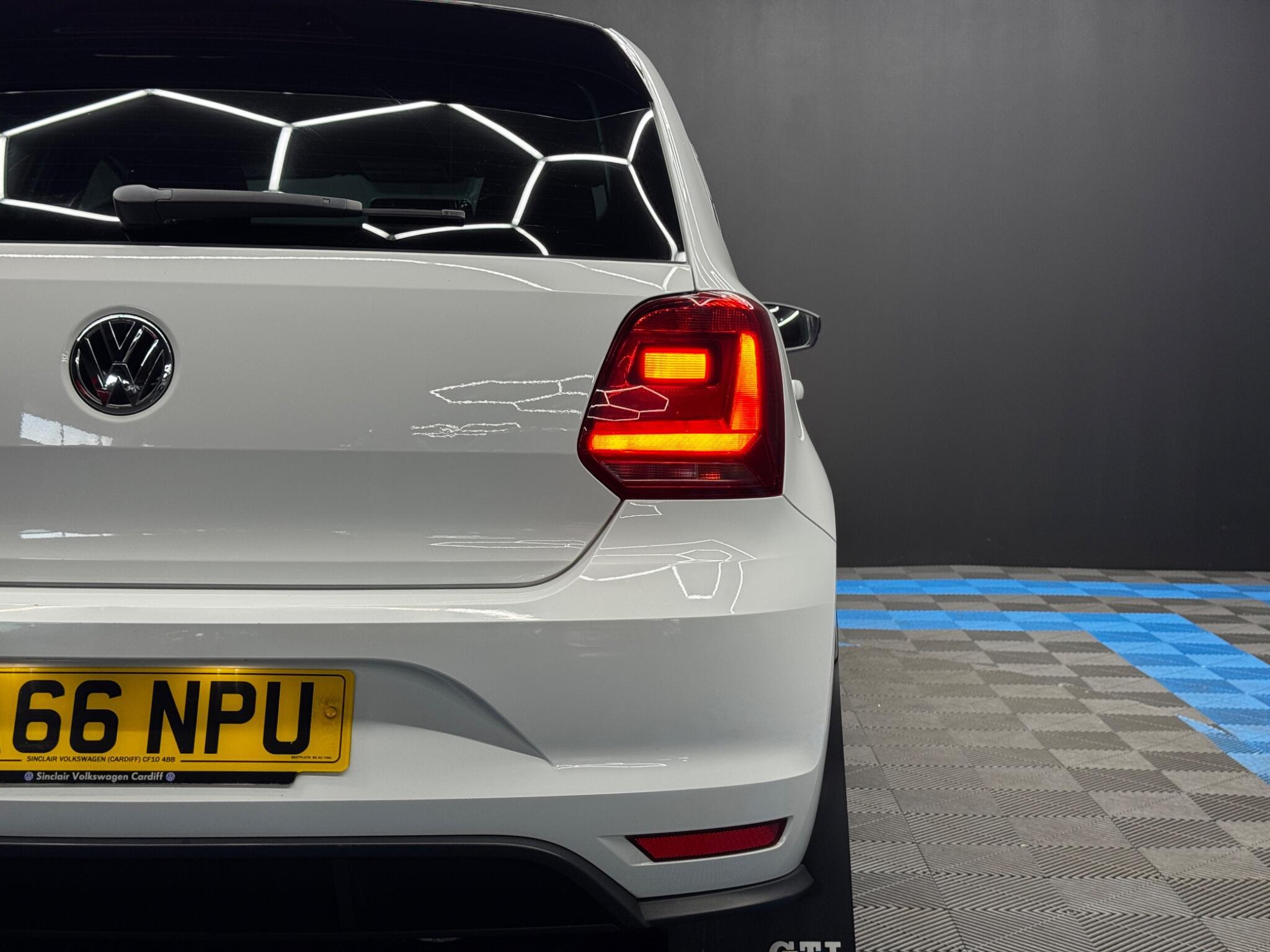 Volkswagen Polo - Image 39