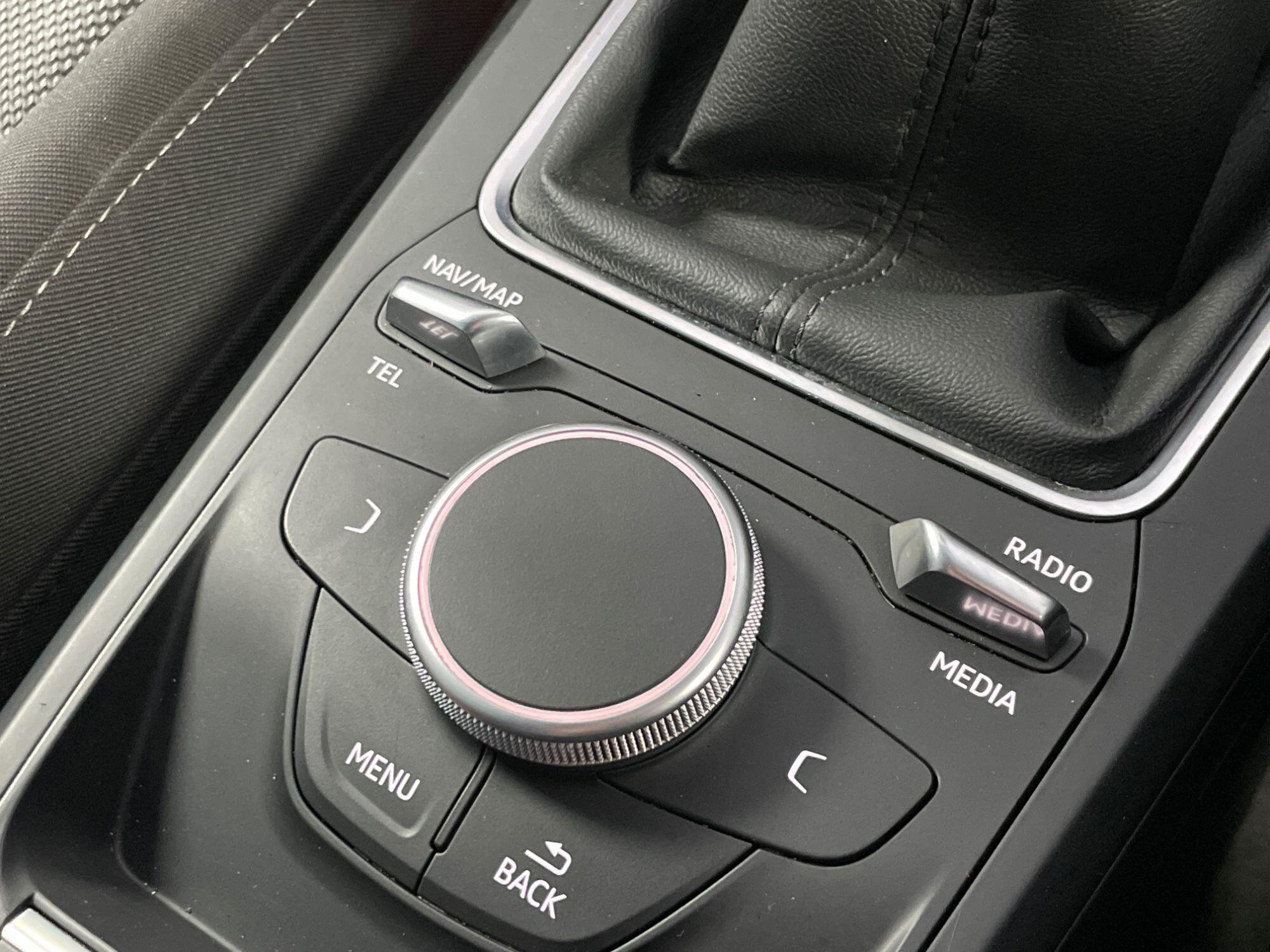 Audi Q2 - Image 47