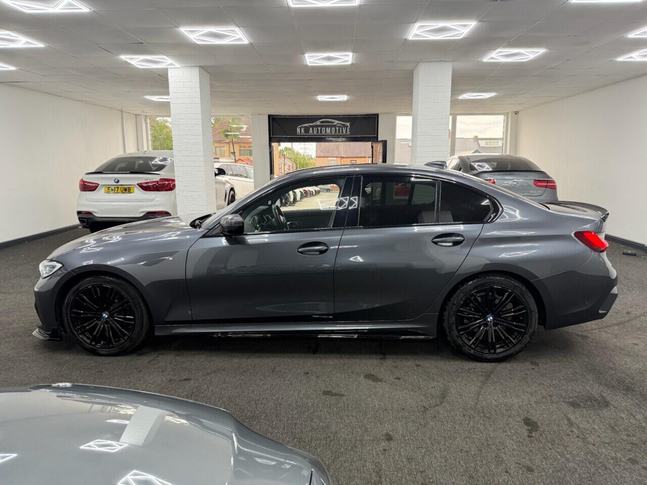 BMW 3 Series - Image 7