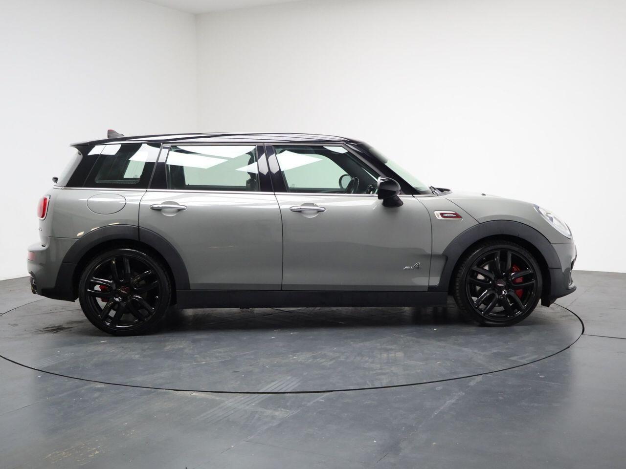 MINI Clubman - Image 8