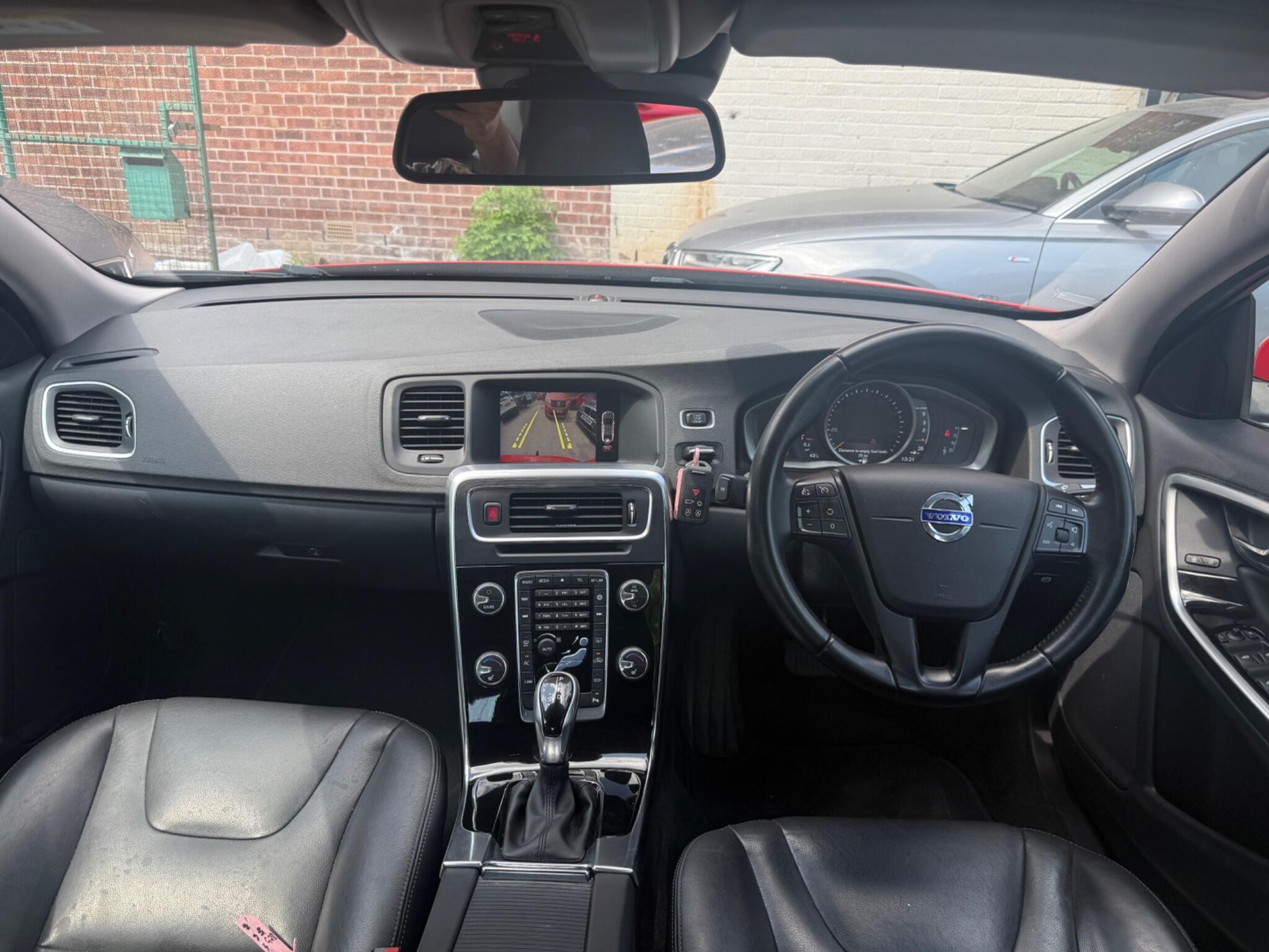 Volvo S60 - Image 17