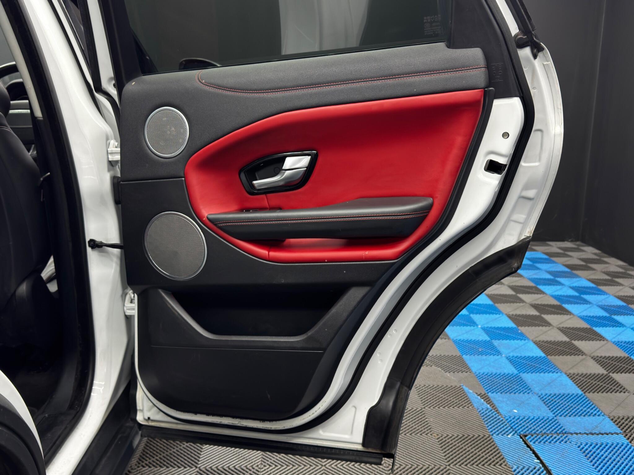 Land Rover Range Rover Evoque - Image 43