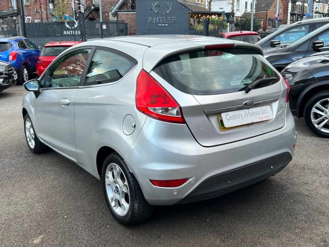 Ford Fiesta - Image 4