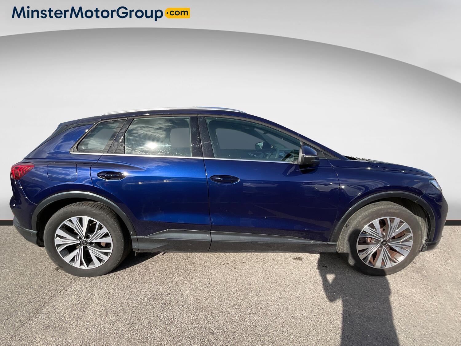 Audi Q4 E-Tron - Image 2
