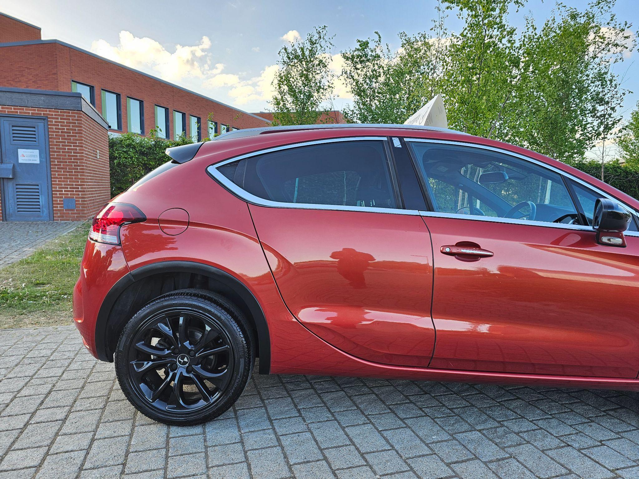 DS AUTOMOBILES DS 4 CROSSBACK - Image 9