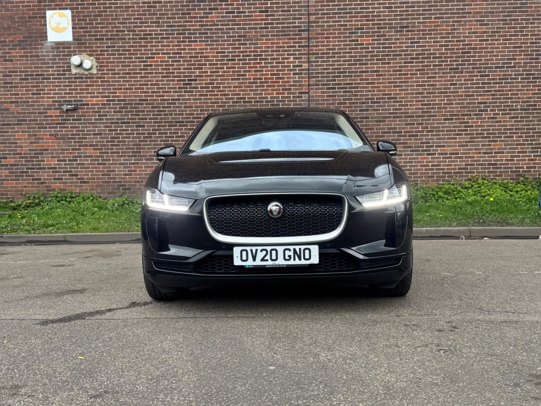 Jaguar I-Pace - Image 8