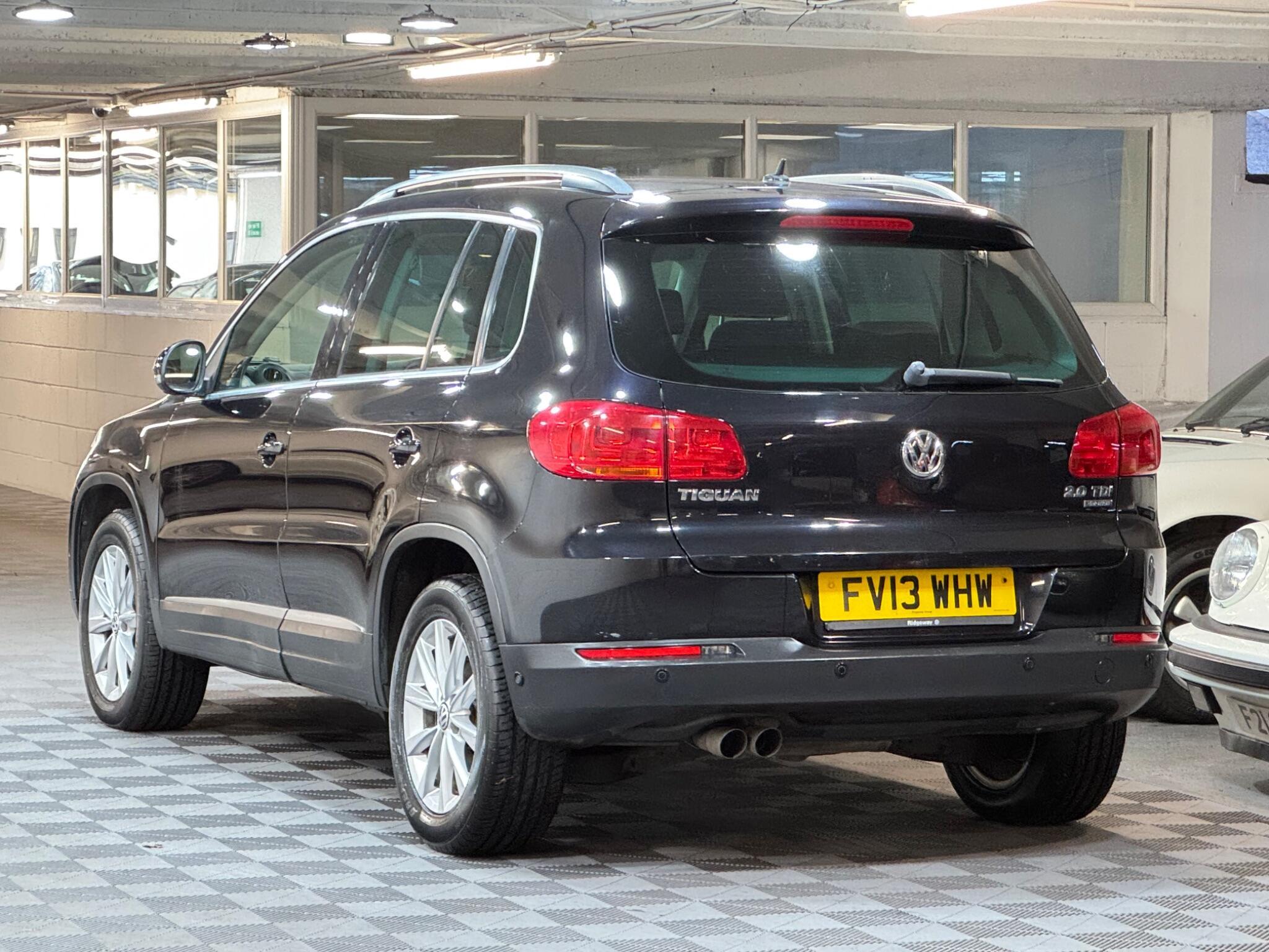 Volkswagen Tiguan - Image 3