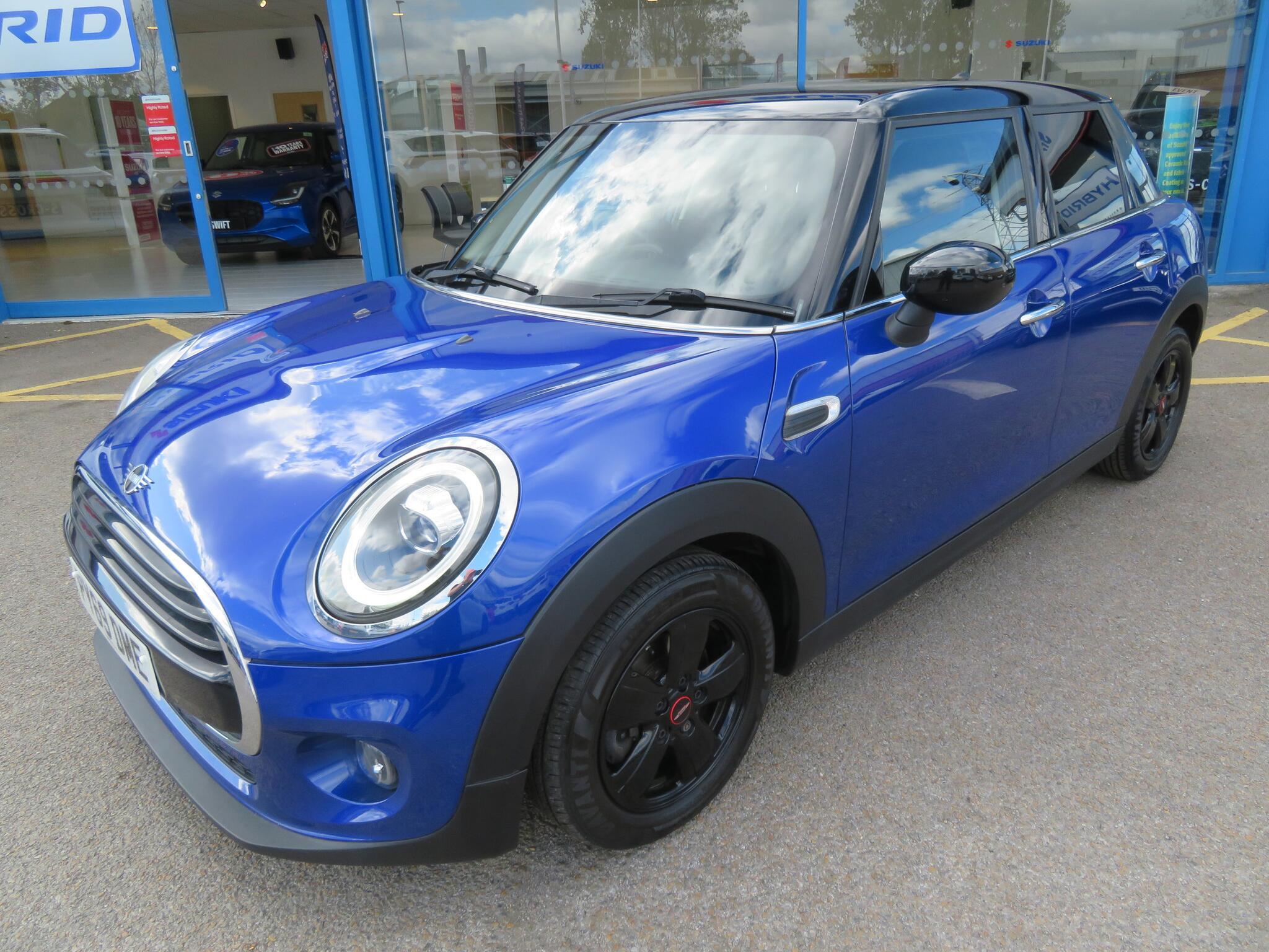 MINI Hatch - Image 4