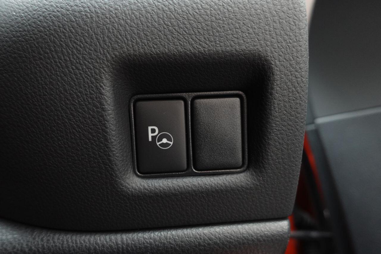 Toyota C-Hr - Image 44