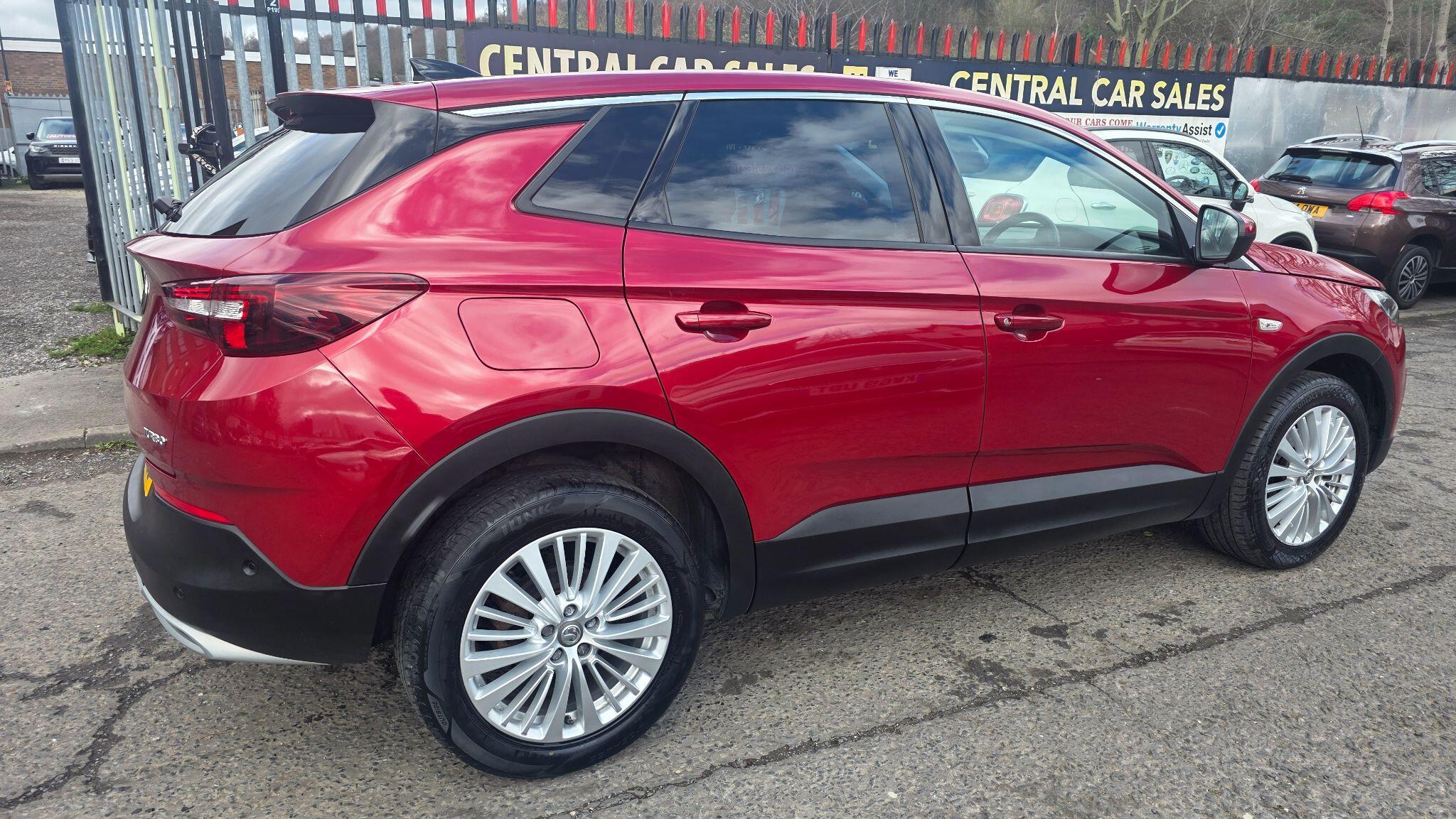 Vauxhall Grandland X - Image 8