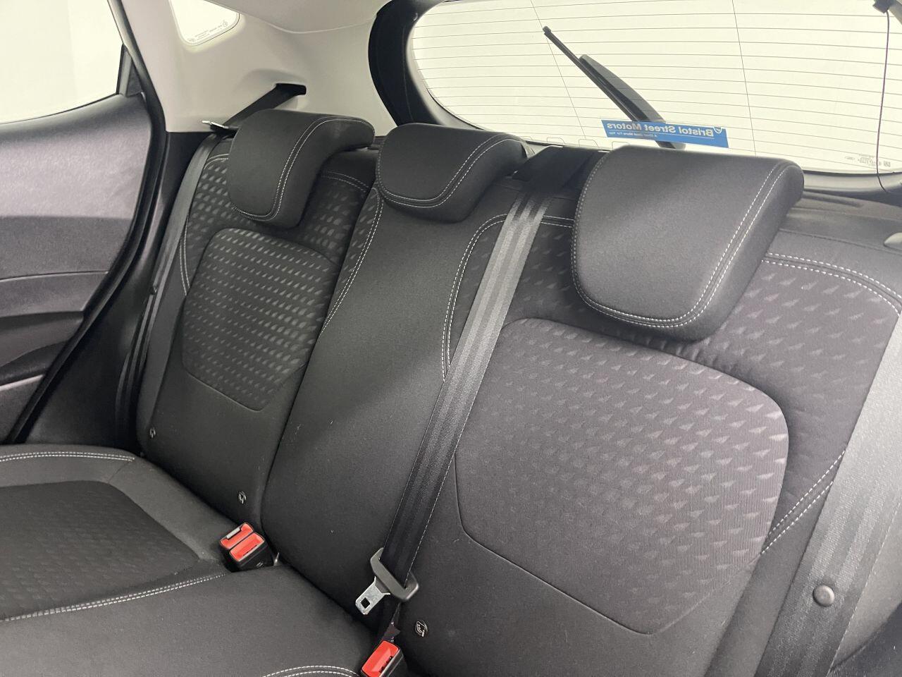 Ford Fiesta - Image 34