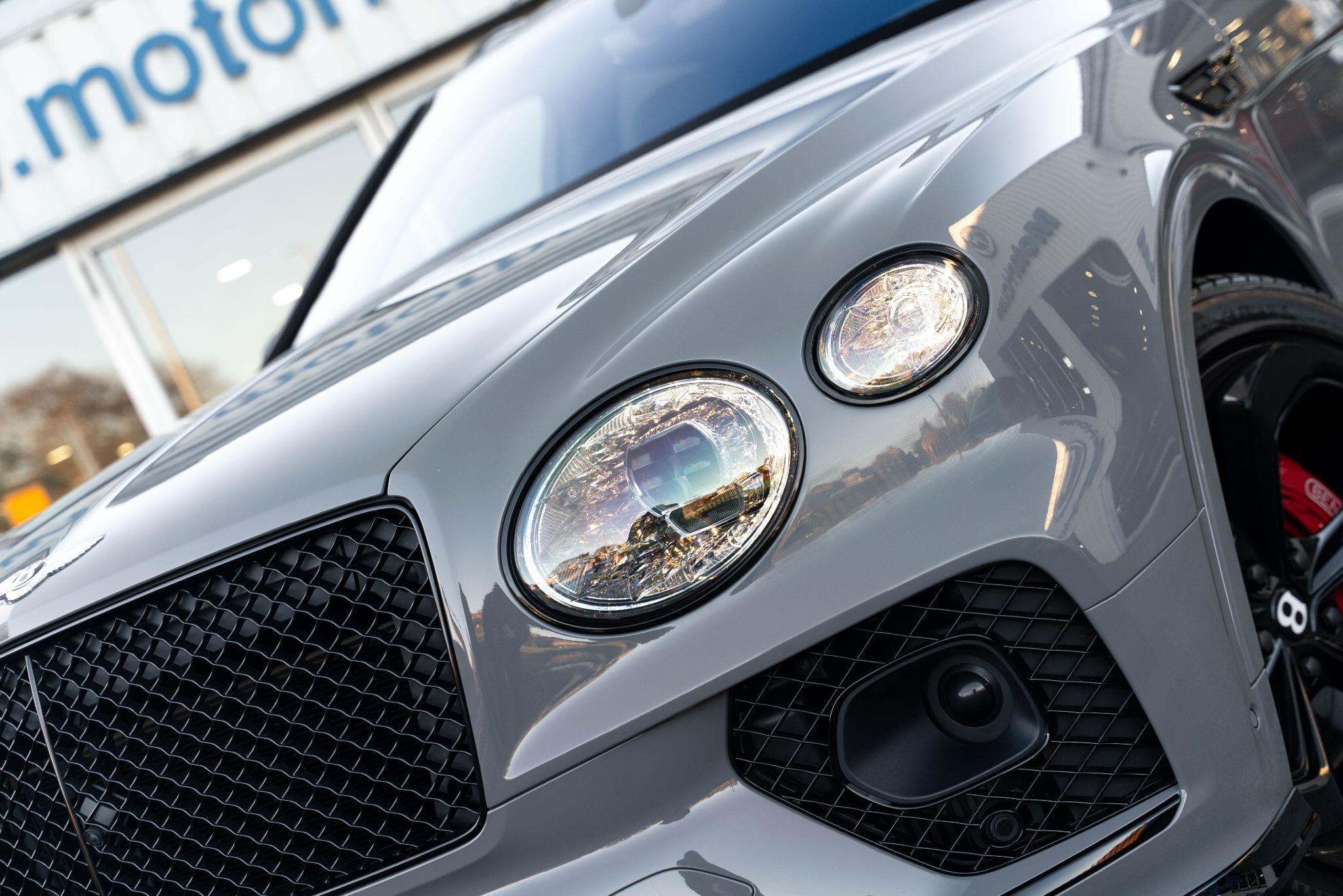 Bentley Bentayga - Image 6