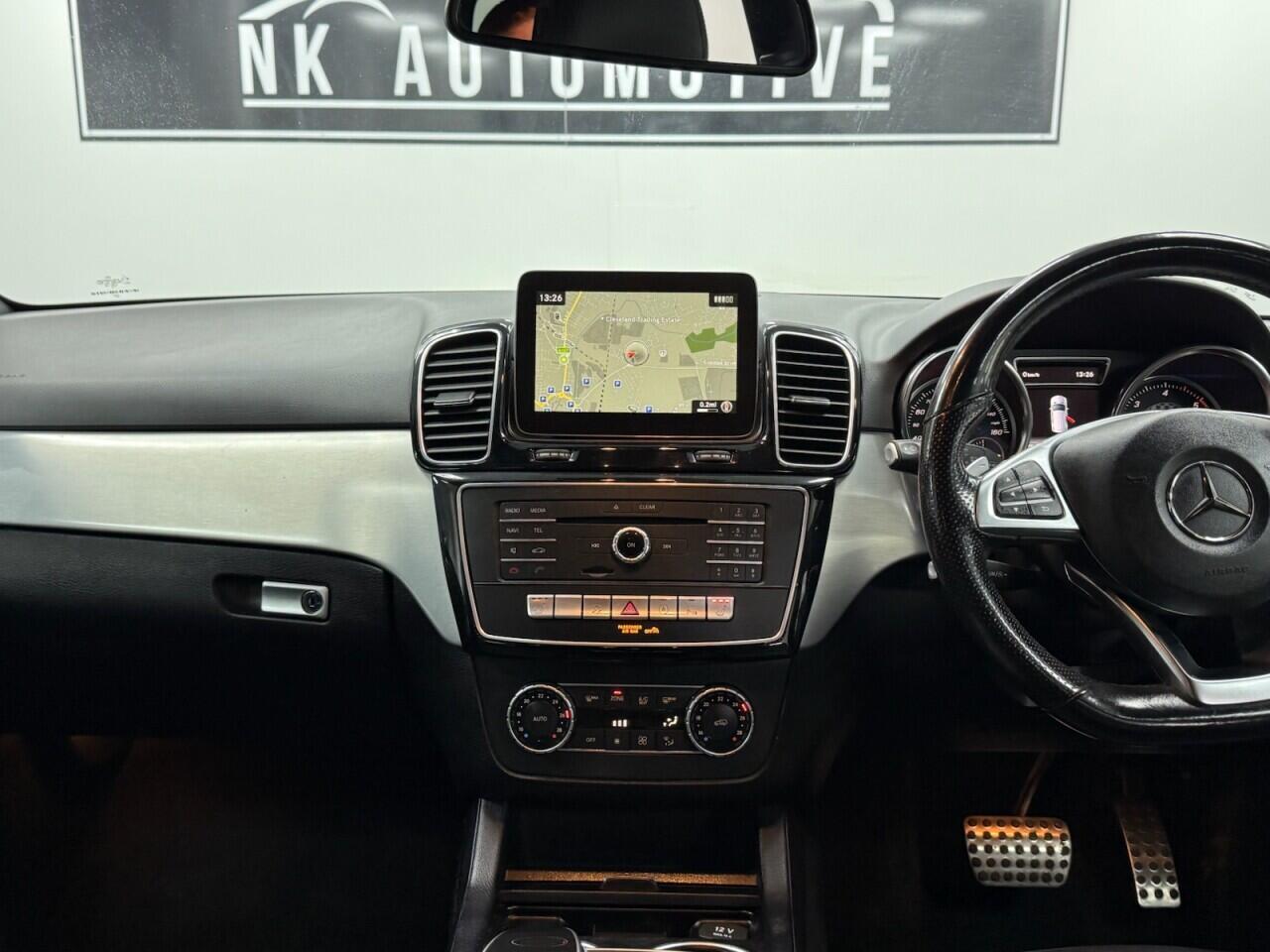Mercedes GLE - Image 32
