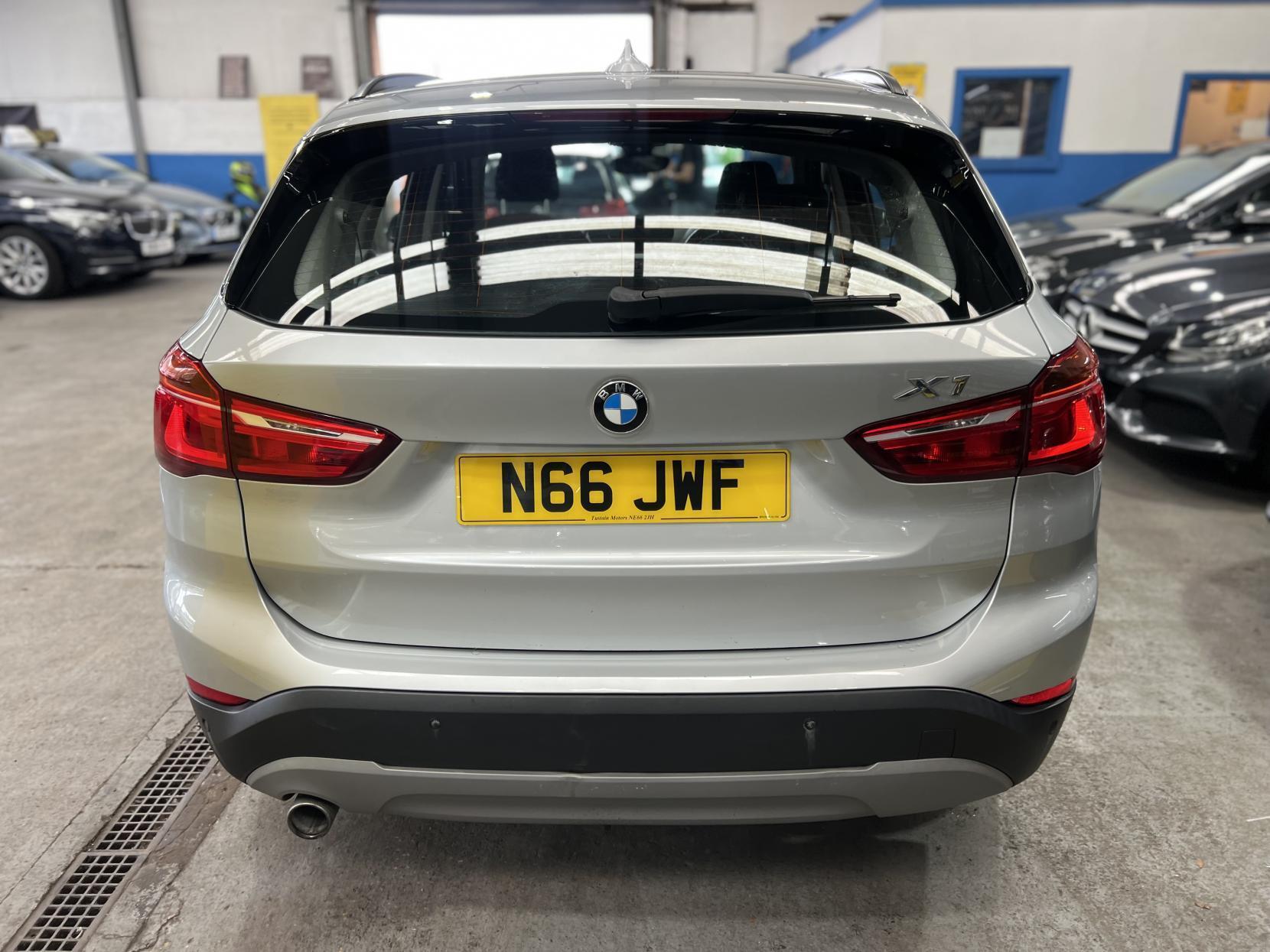 BMW X1 - Image 13