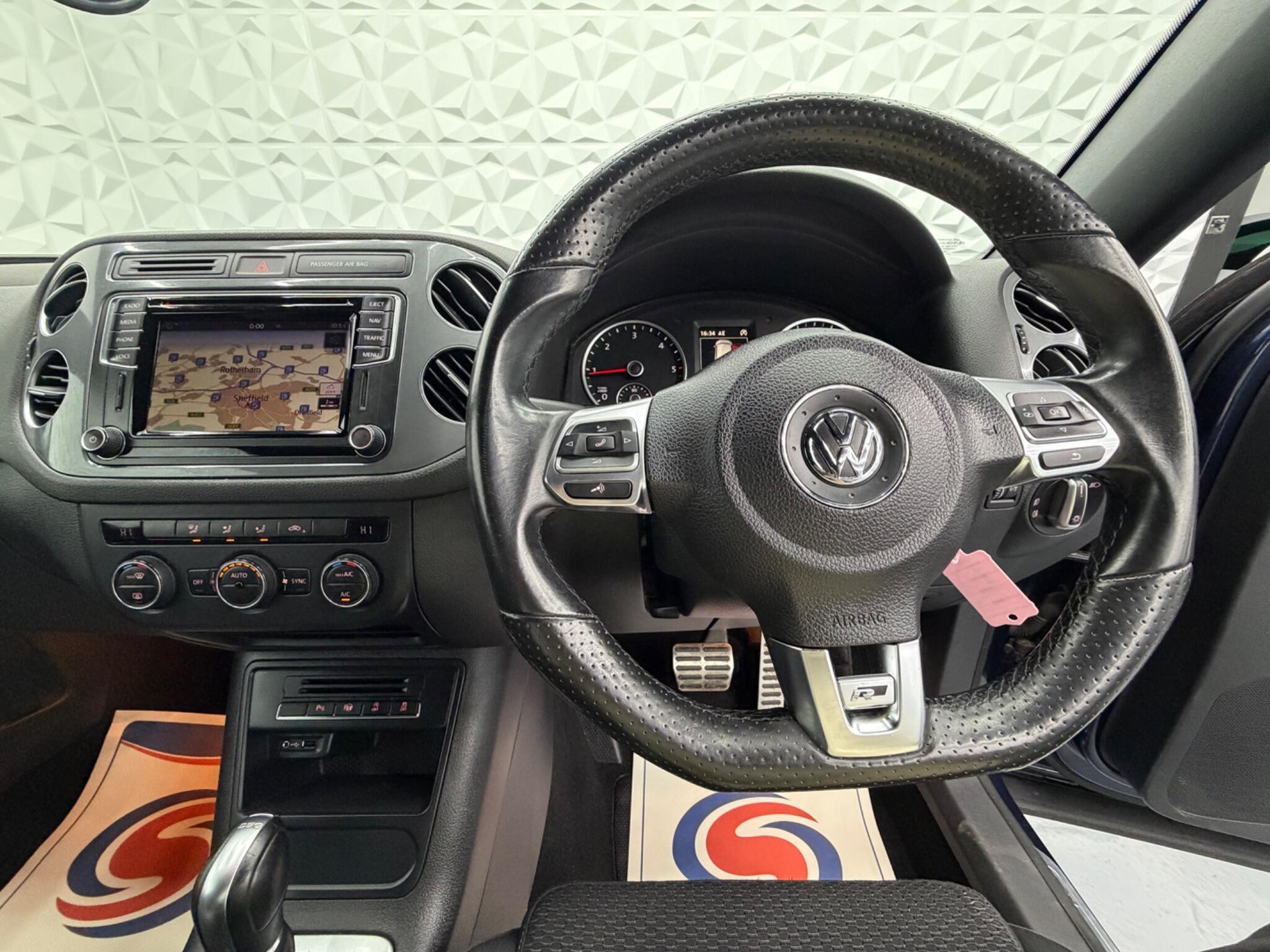 Volkswagen Tiguan - Image 17