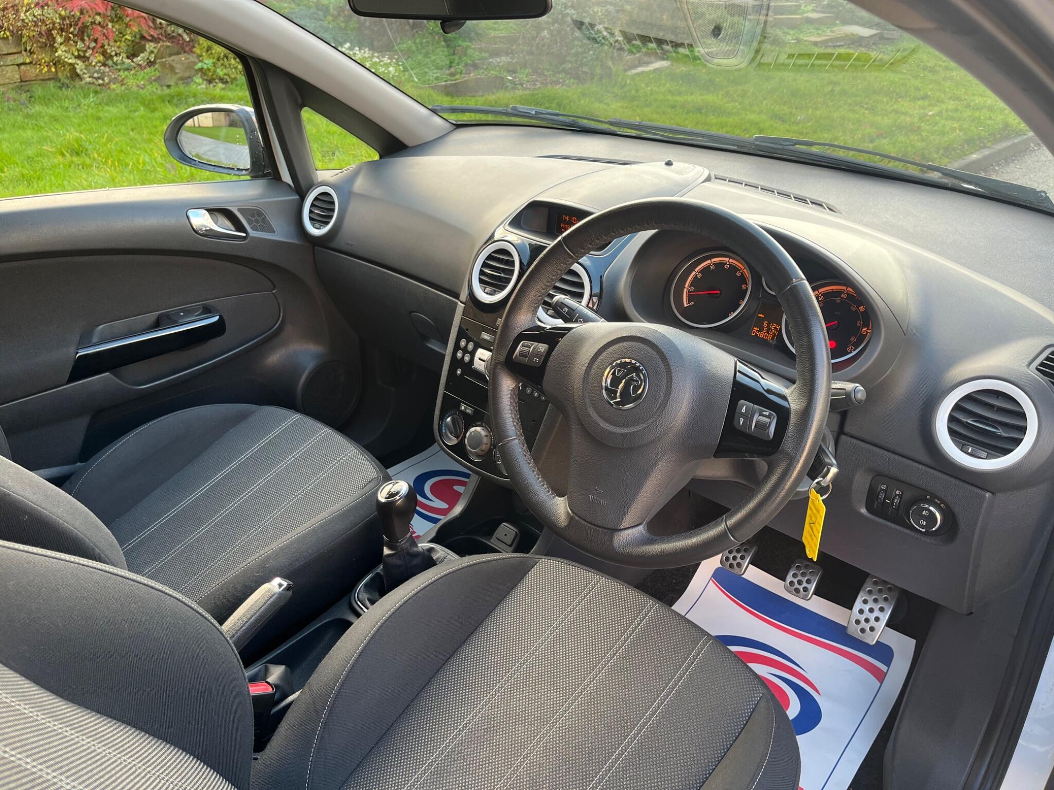 Vauxhall Corsa - Image 11