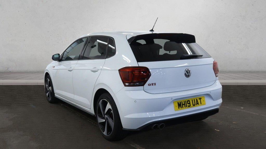 Volkswagen Polo - Image 9