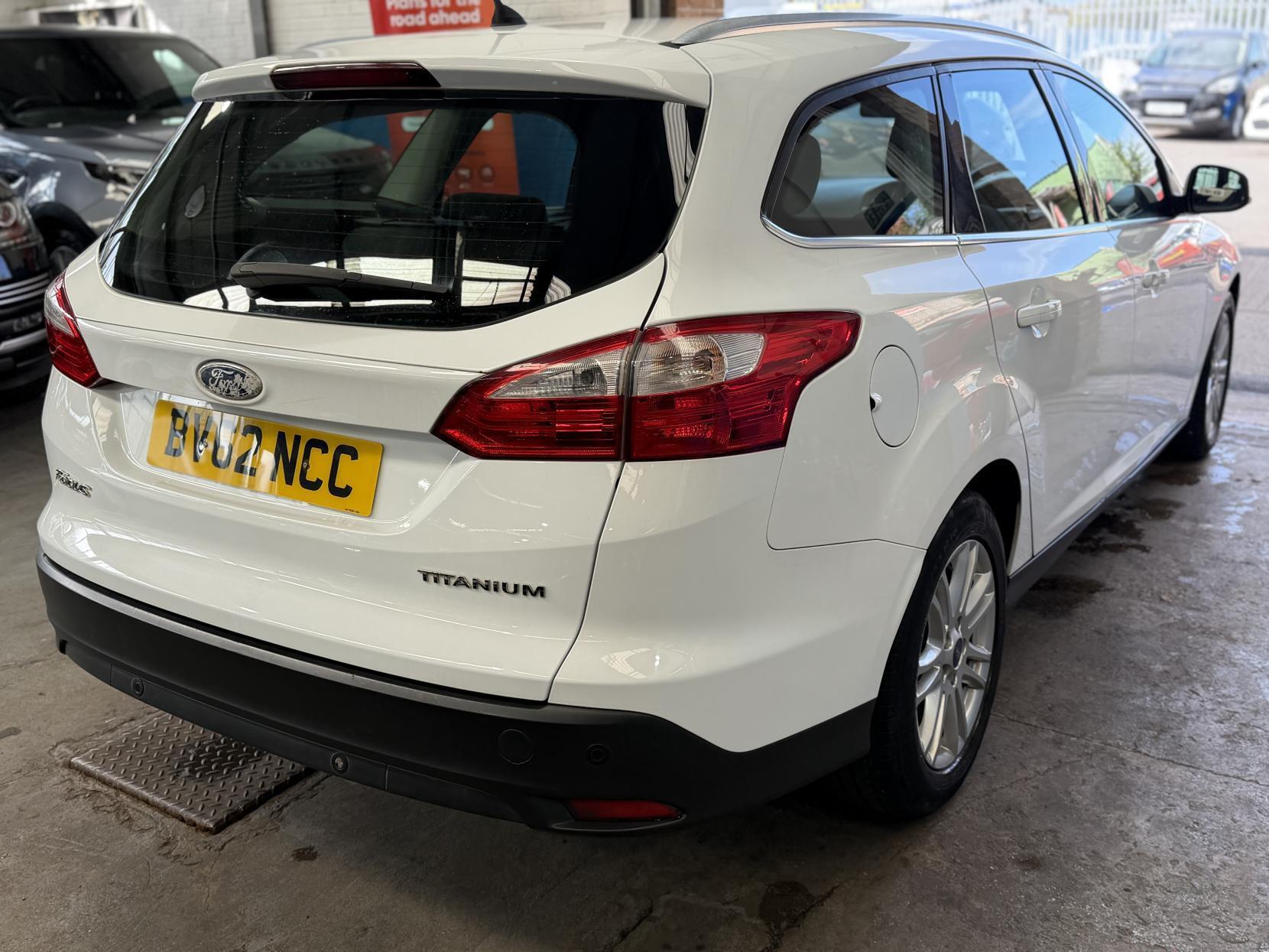 Ford Focus - Image 5