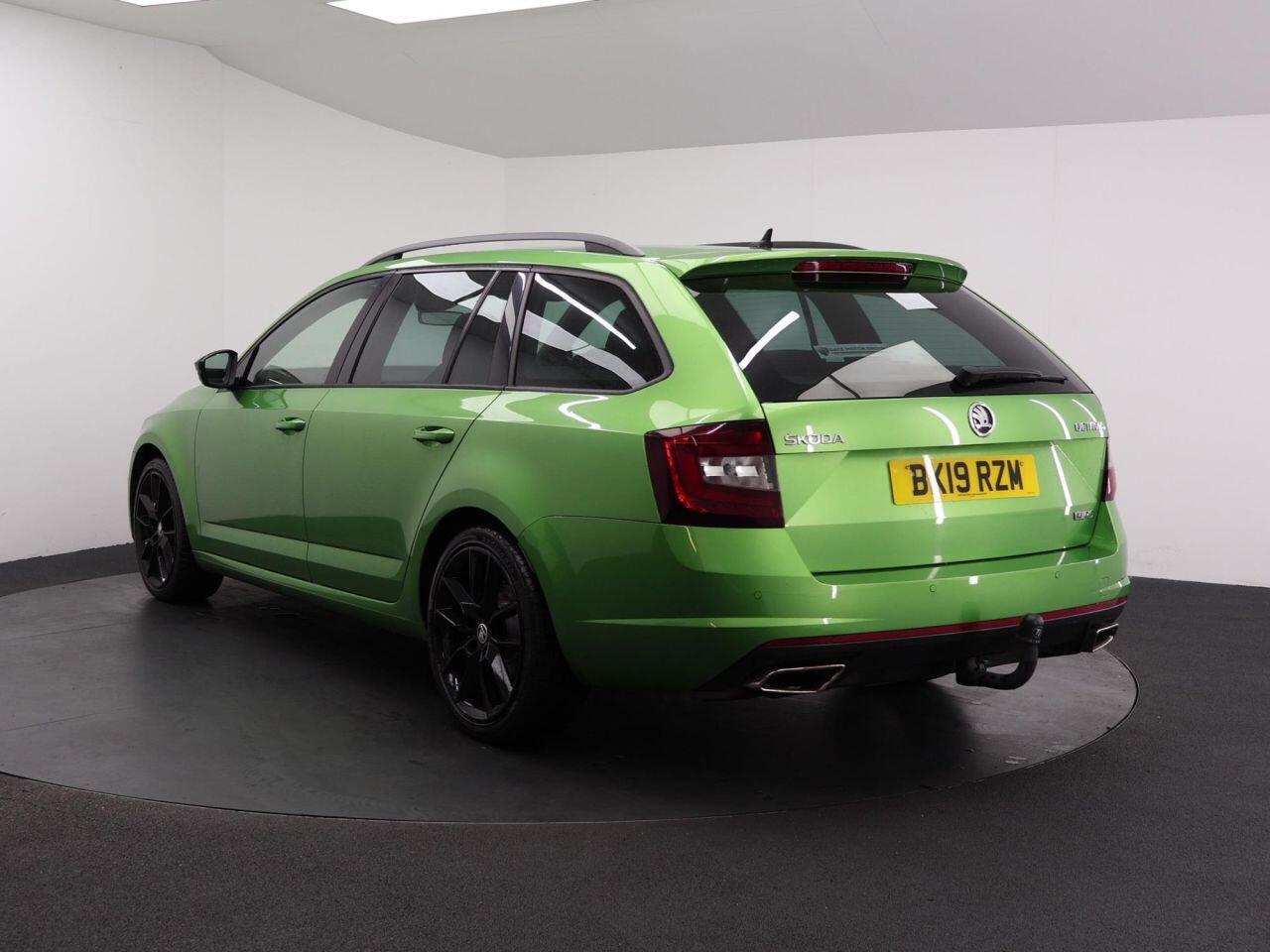 Skoda Octavia - Image 9