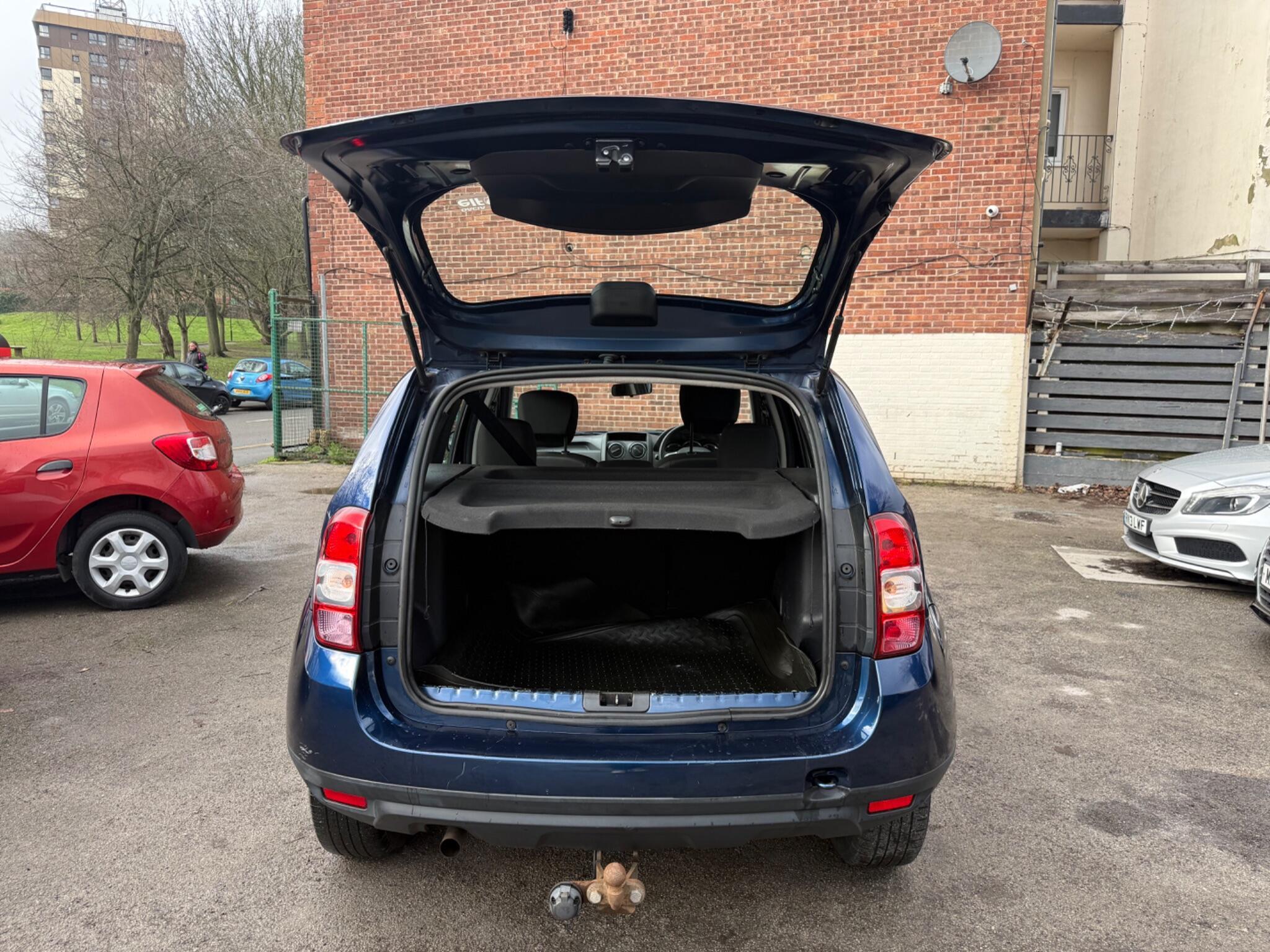 Dacia Duster - Image 28