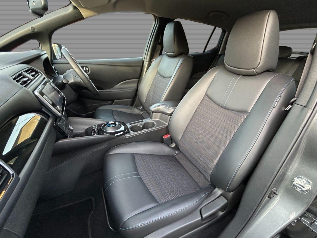 Nissan Leaf - Image 11