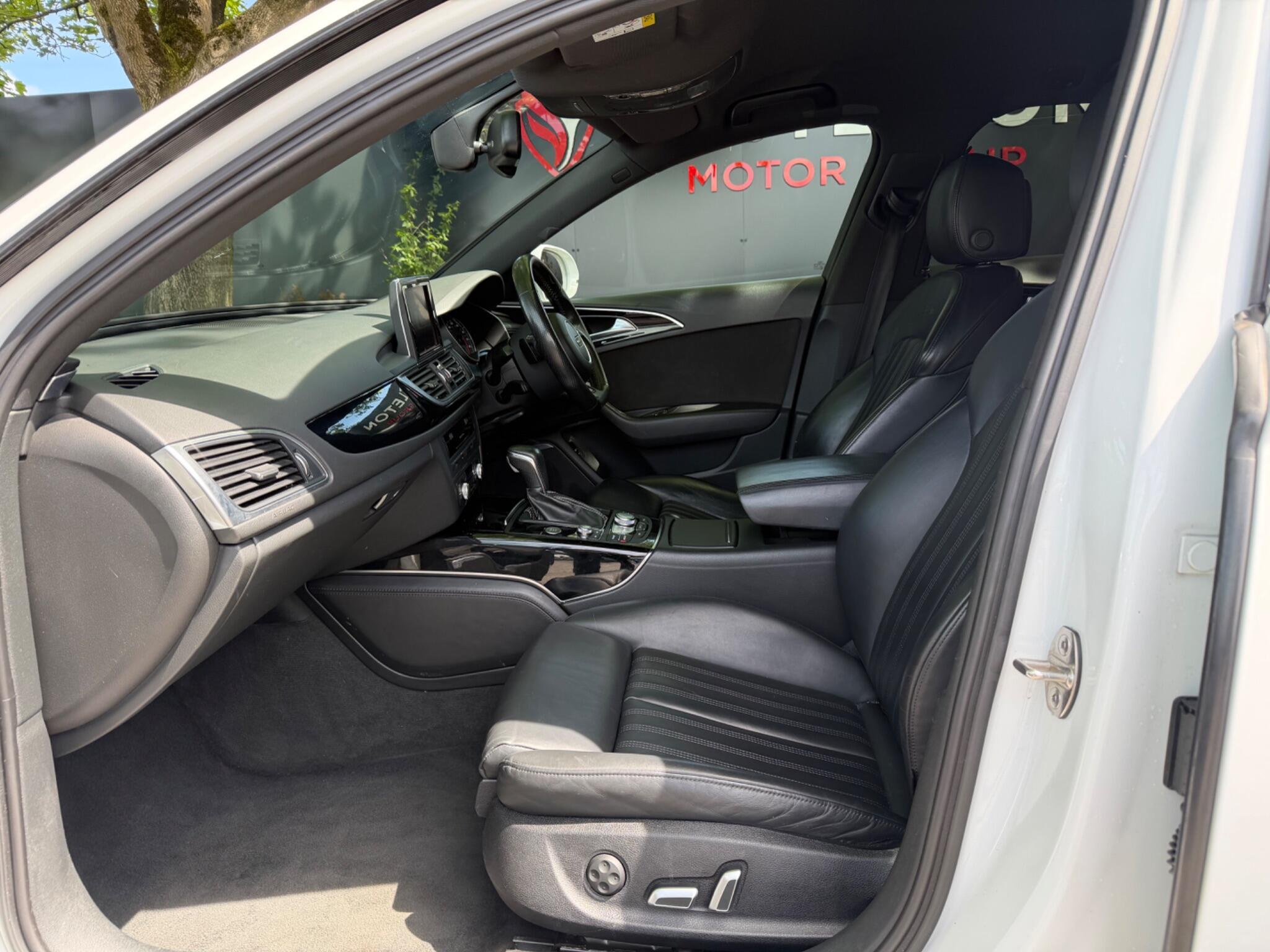 Audi A6 Avant - Image 17