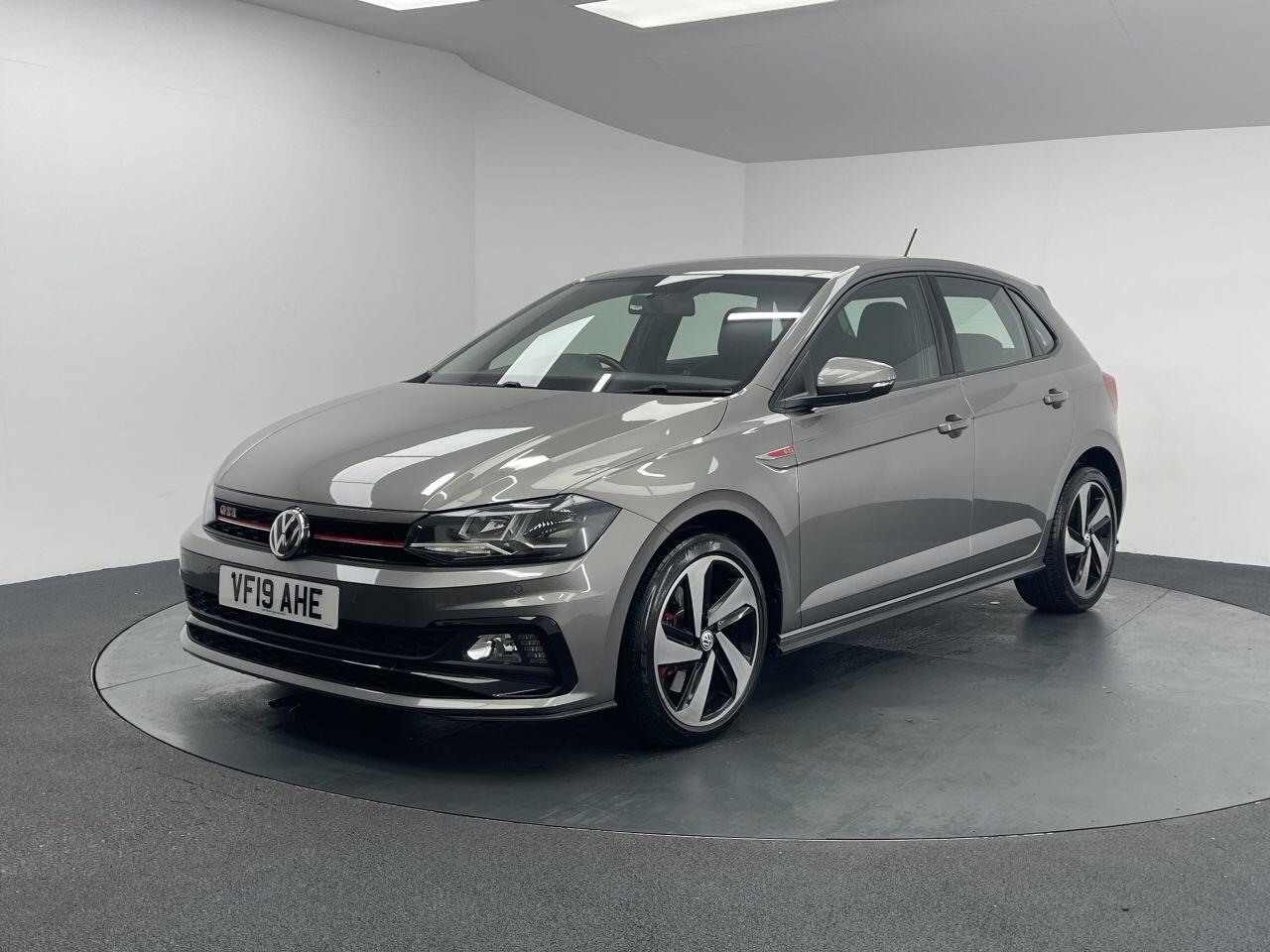 Volkswagen Polo - Image 9