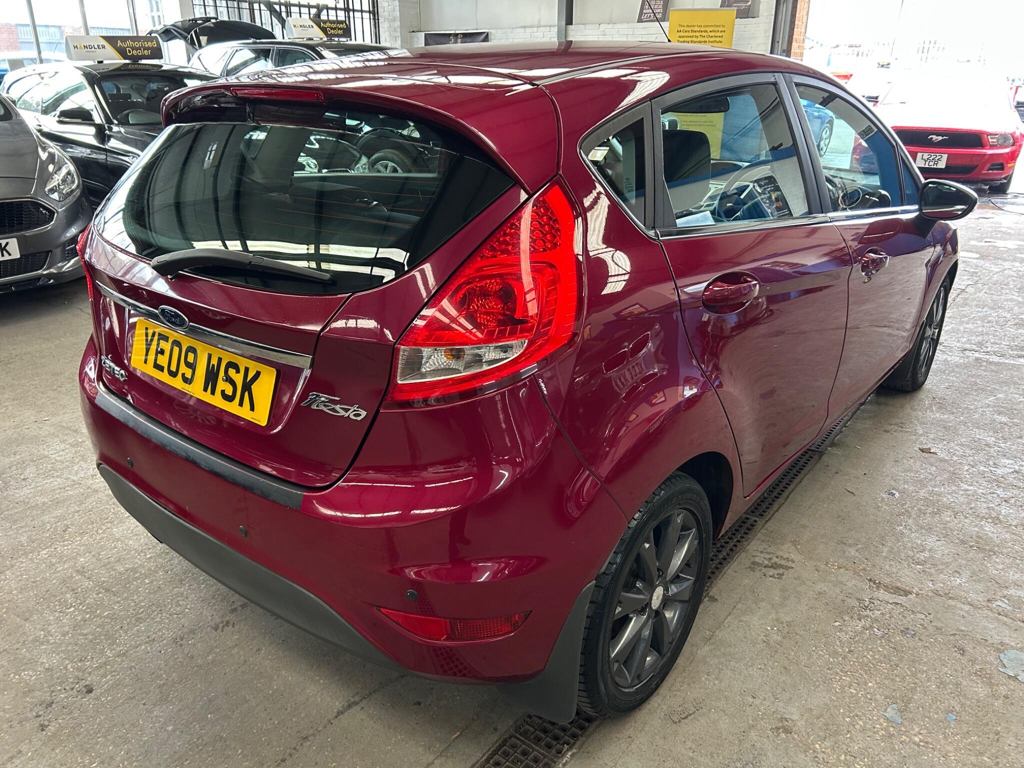 Ford Fiesta - Image 7