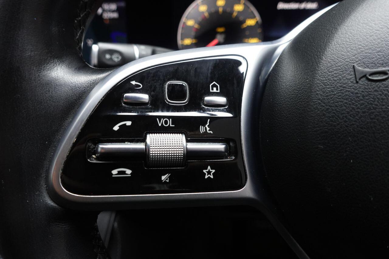 Mercedes-benz E-CLASS - Image 19