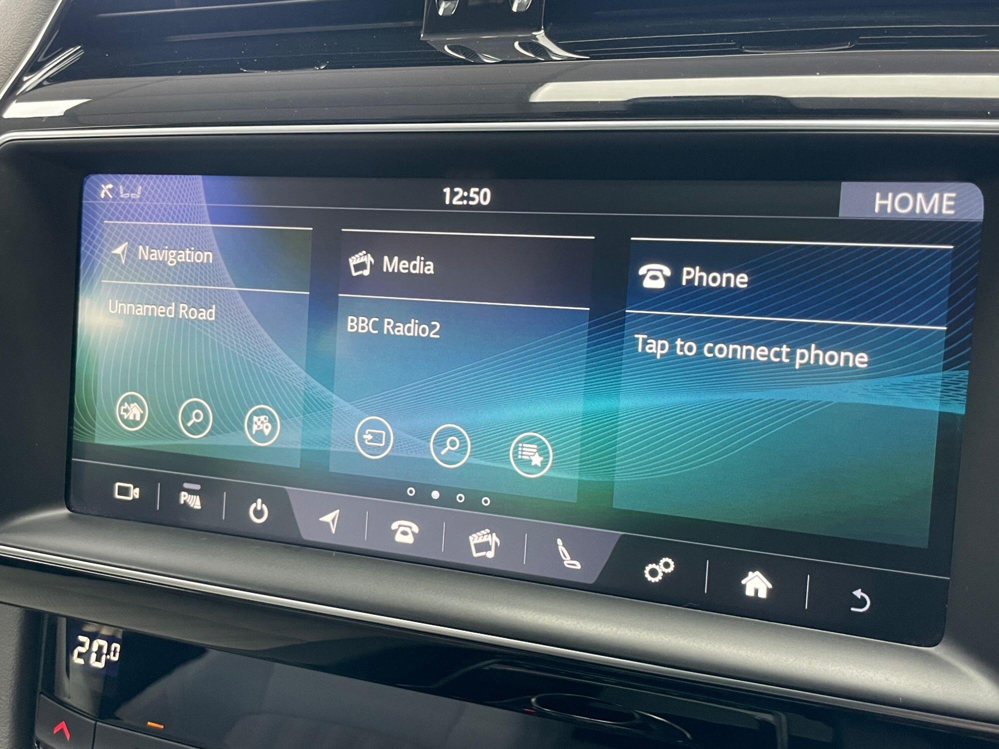 Jaguar F-Pace - Image 42