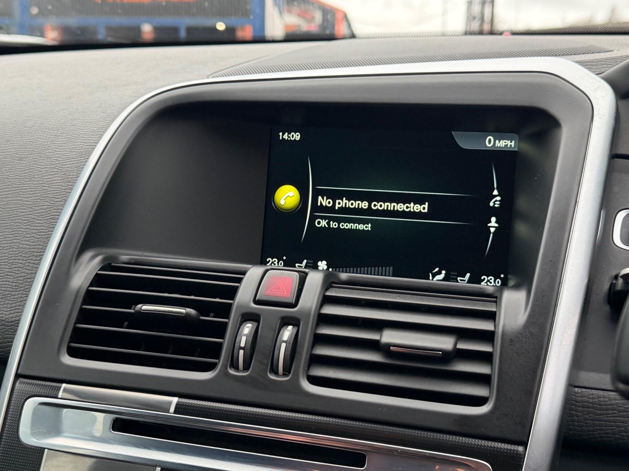 Volvo XC60 - Image 25