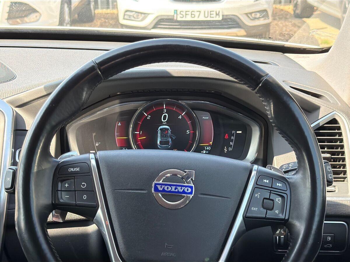 Volvo XC60 - Image 22