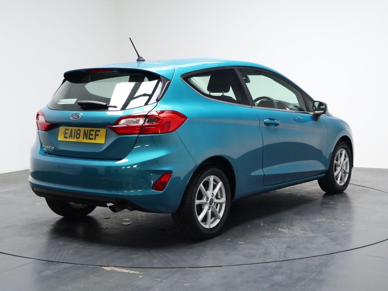 Ford Fiesta - Image 12
