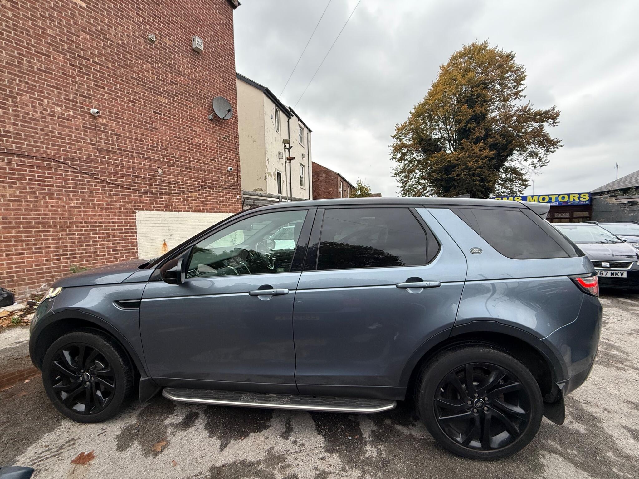 Land Rover DISCOVERY SPORT - Image 4