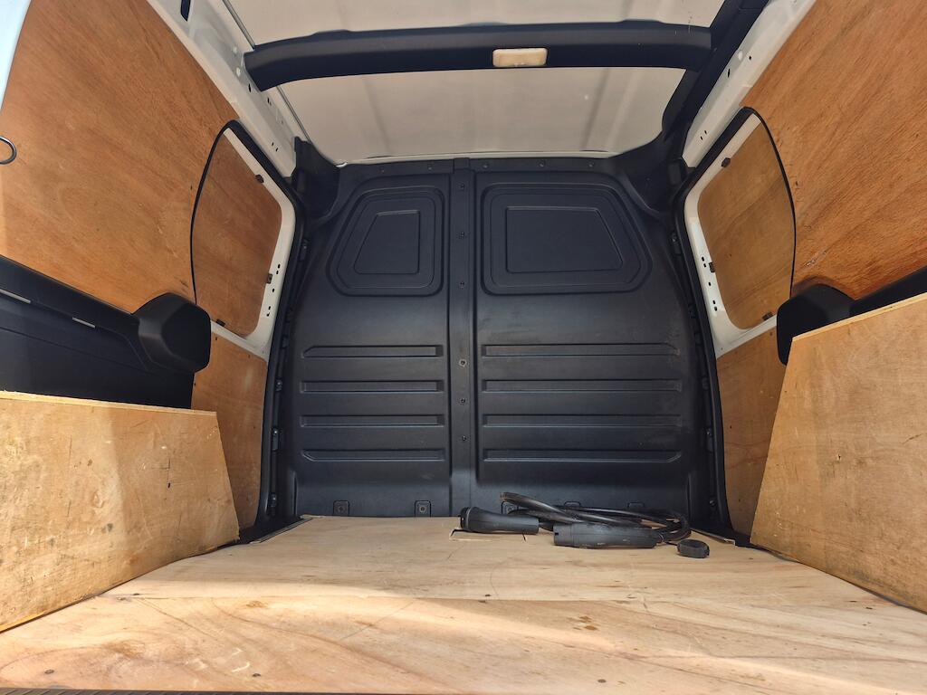 Renault Kangoo - Image 15