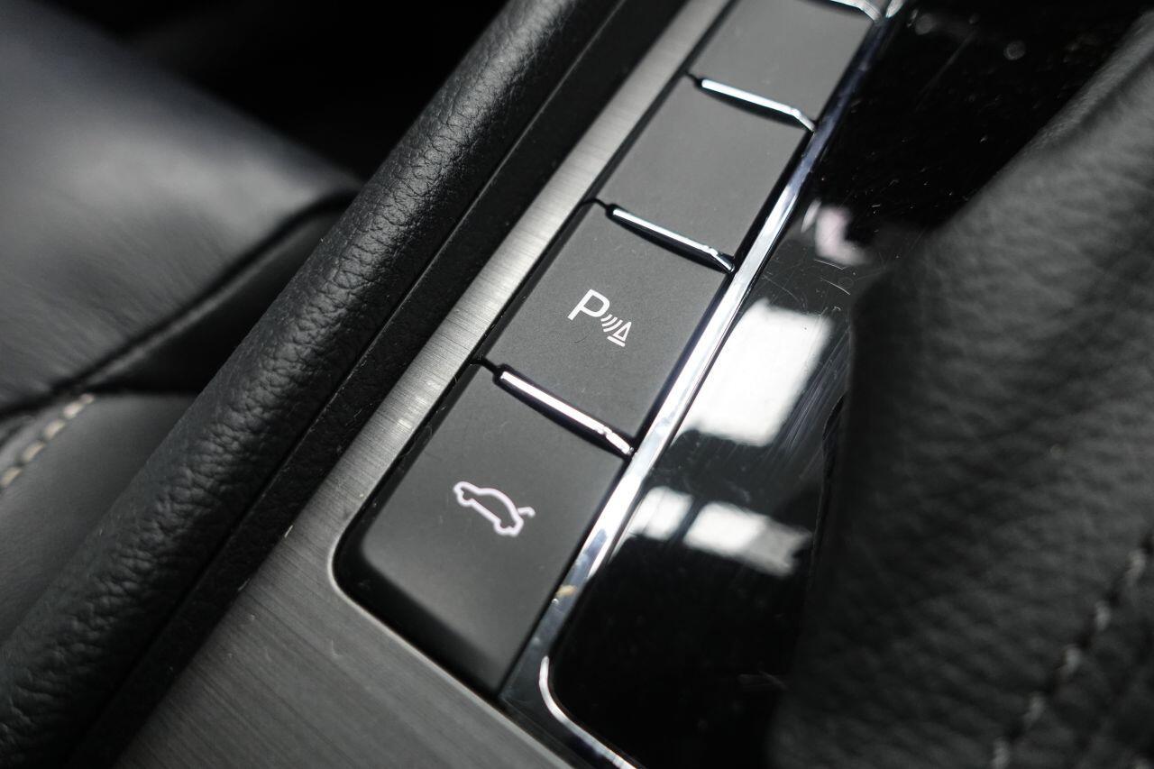 Skoda Superb - Image 50