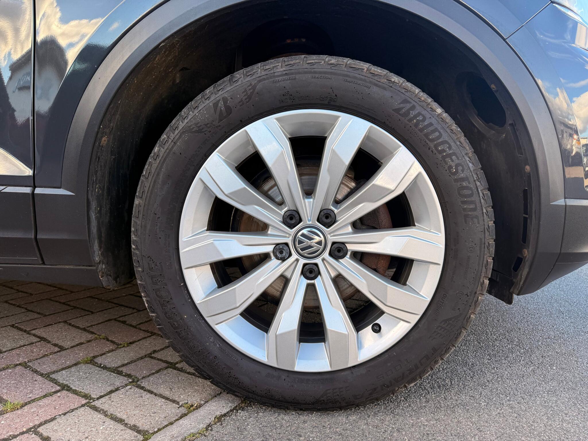 Volkswagen T-Roc - Image 9