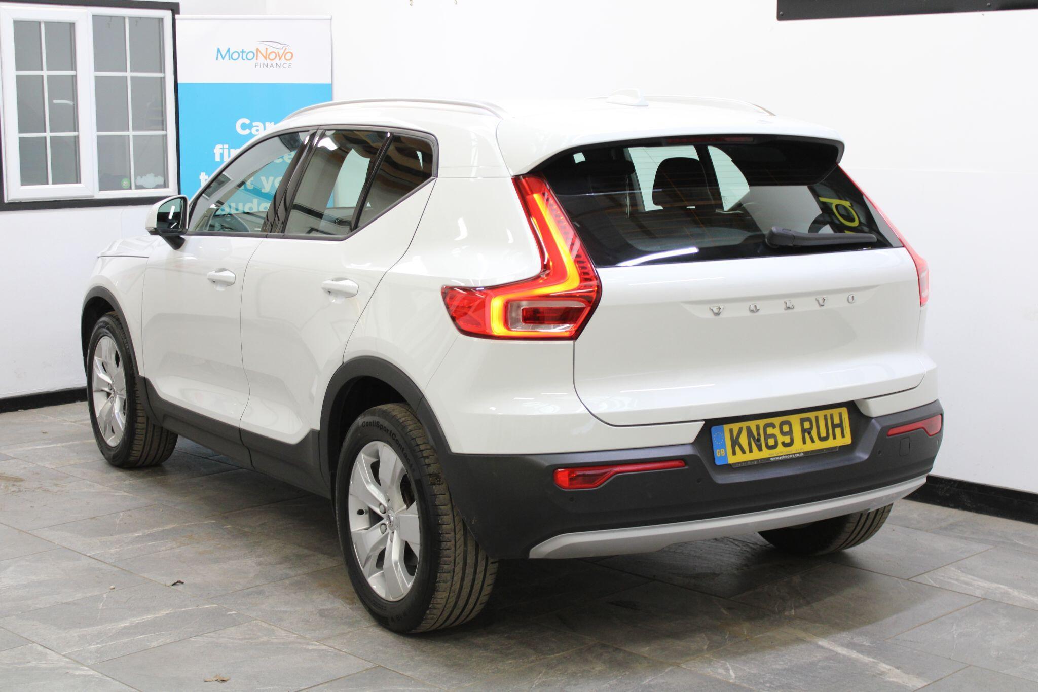 Volvo XC40 - Image 17