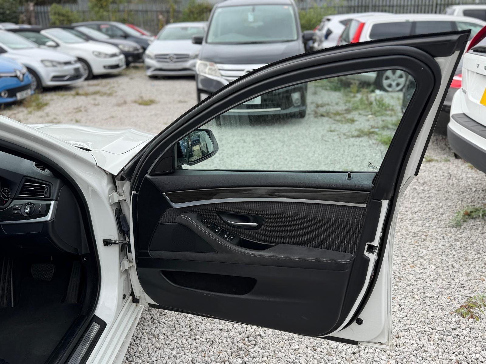 BMW 5 Series - Image 19