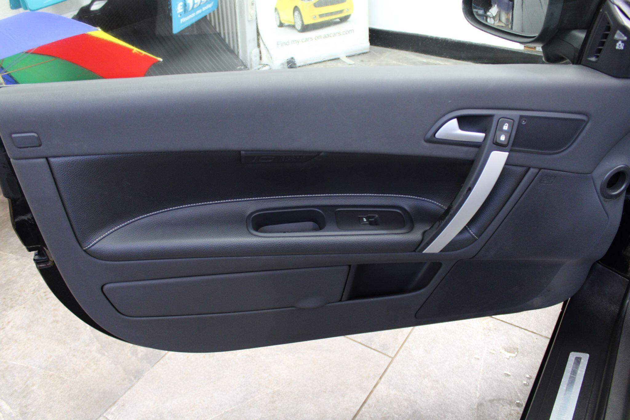 Volvo C70 - Image 42