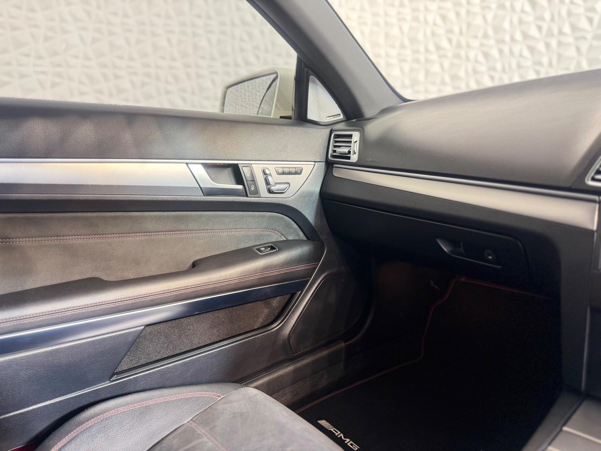 Mercedes E Class - Image 47