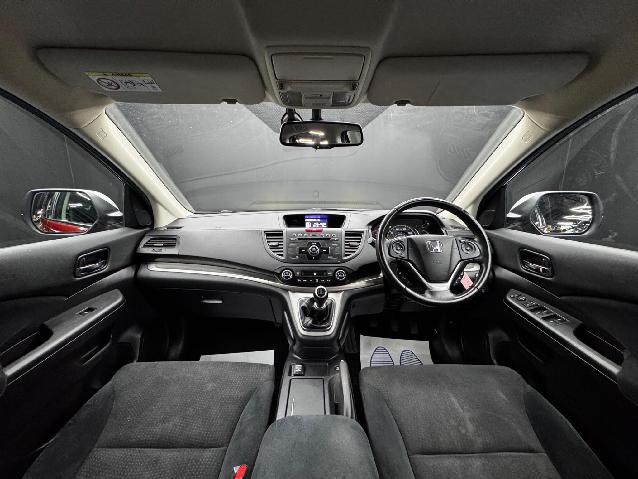 Honda CR-V - Image 17