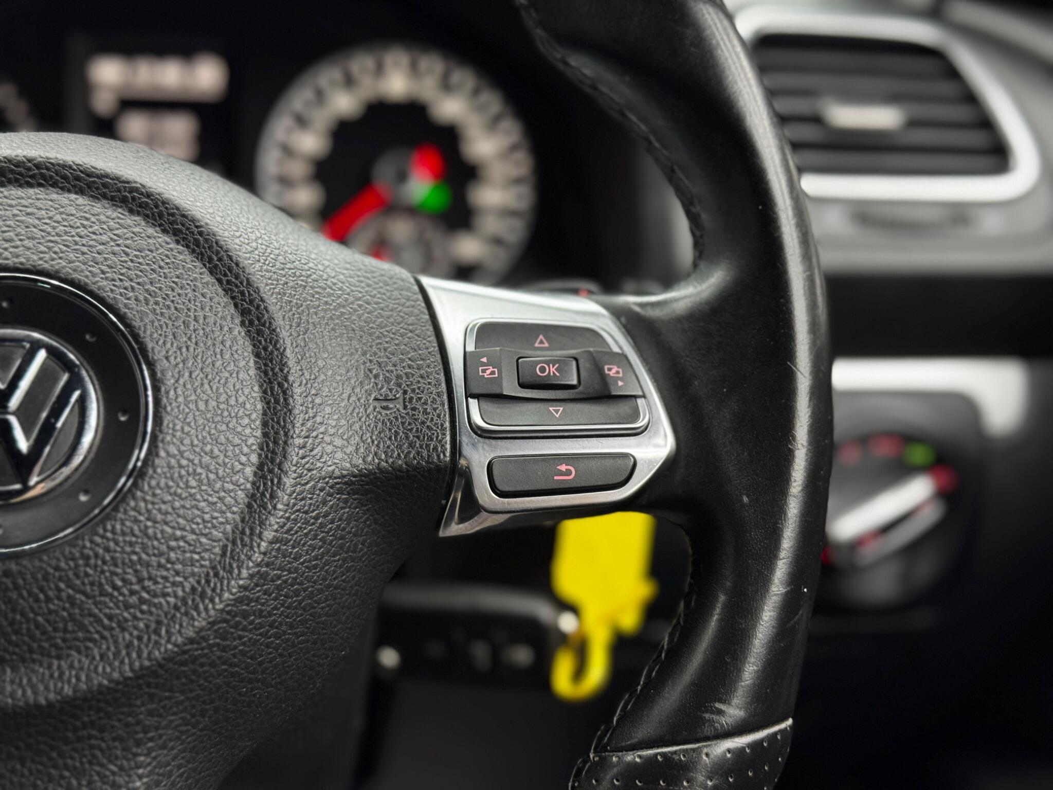 Volkswagen Scirocco - Image 20